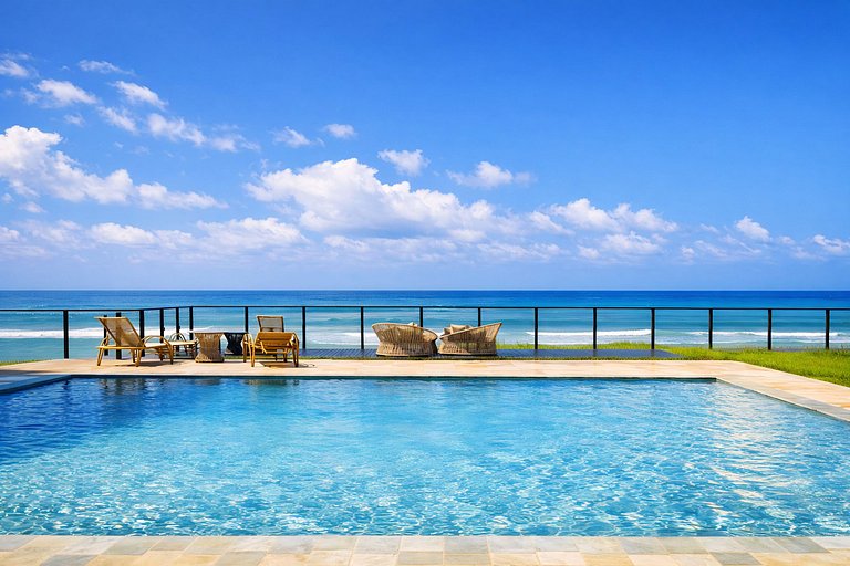 Balcony with Forest View and Pool | Brisa da Mata